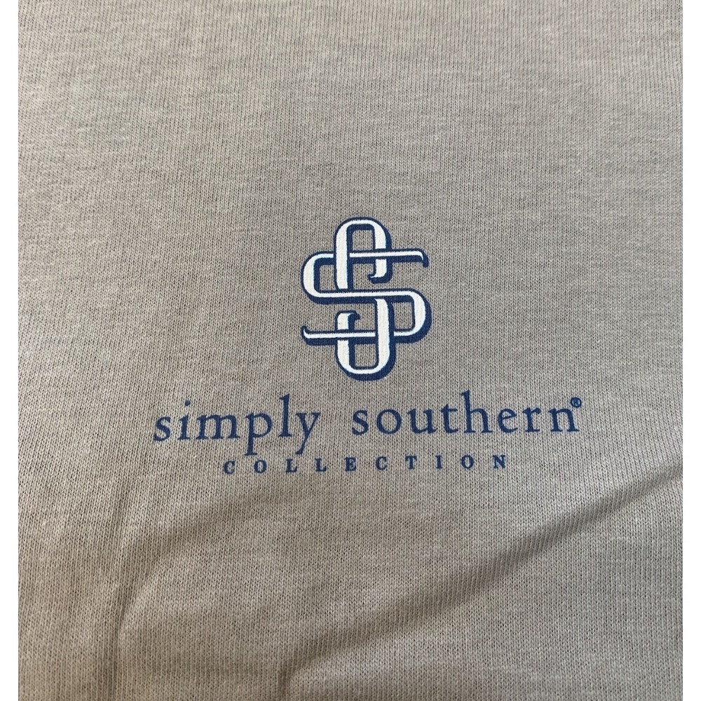 Simply Southern Land of the Free Patriotic Golden Doodle Graphic Tee.  Large NWT - Picture 2 of 2